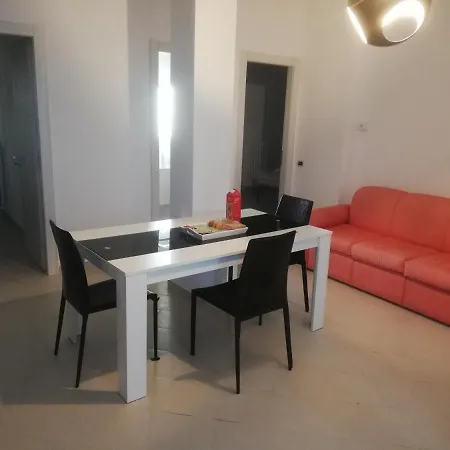 Apartment La Casa Di Ilaria *